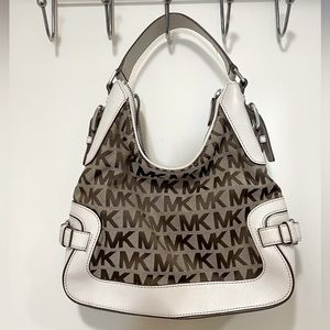 MICHAEL KORS, Vintage Y2K Style Signature Jacquard White + Light Brown